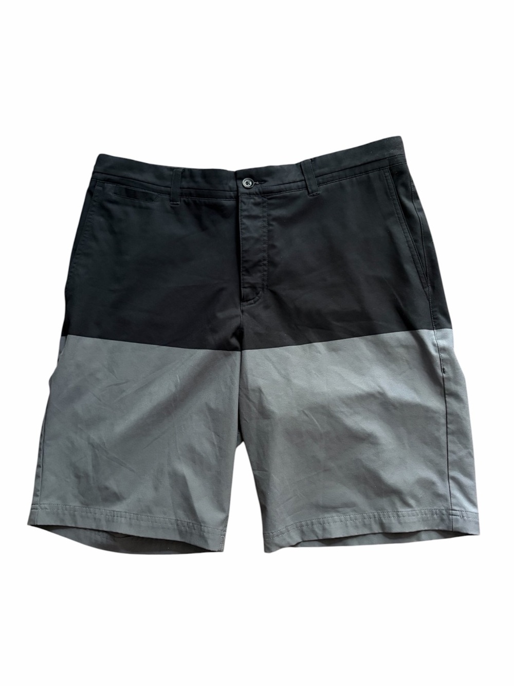 Nike‎ Shorts Mens 32 Standard Fit Black & Gray Dri-FIT Stretch Performance Golf